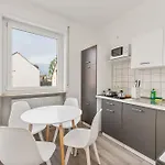 Apart-hotel Home2stay Apartmenthaus In Wifi, Smart Tv, Waschmaschine 3*