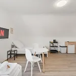 Home2stay Apartmenthaus In Wifi, Smart Tv, Waschmaschine Heilbronn