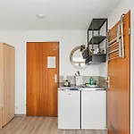 Home2stay Apartmenthaus In Wifi, Smart Tv, Waschmaschine Heilbronn
