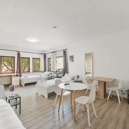 Home2stay Apartmenthaus In Wifi, Smart Tv, Waschmaschine Aparthotel 3*