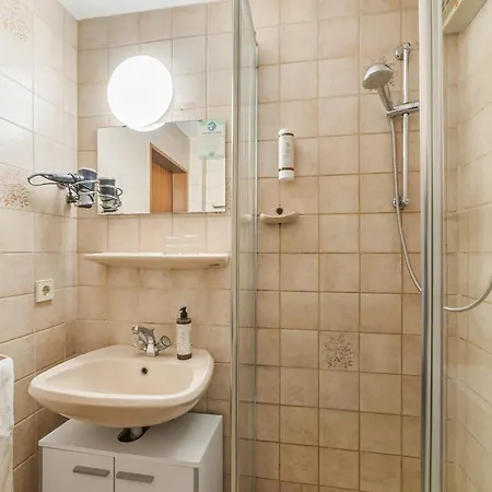 Home2stay Apartmenthaus In Wifi, Smart Tv, Waschmaschine Apart-hotel 3*