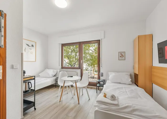 Monteur - Budget, Parking, Wifi, Smart Tv New 3* Heilbronn